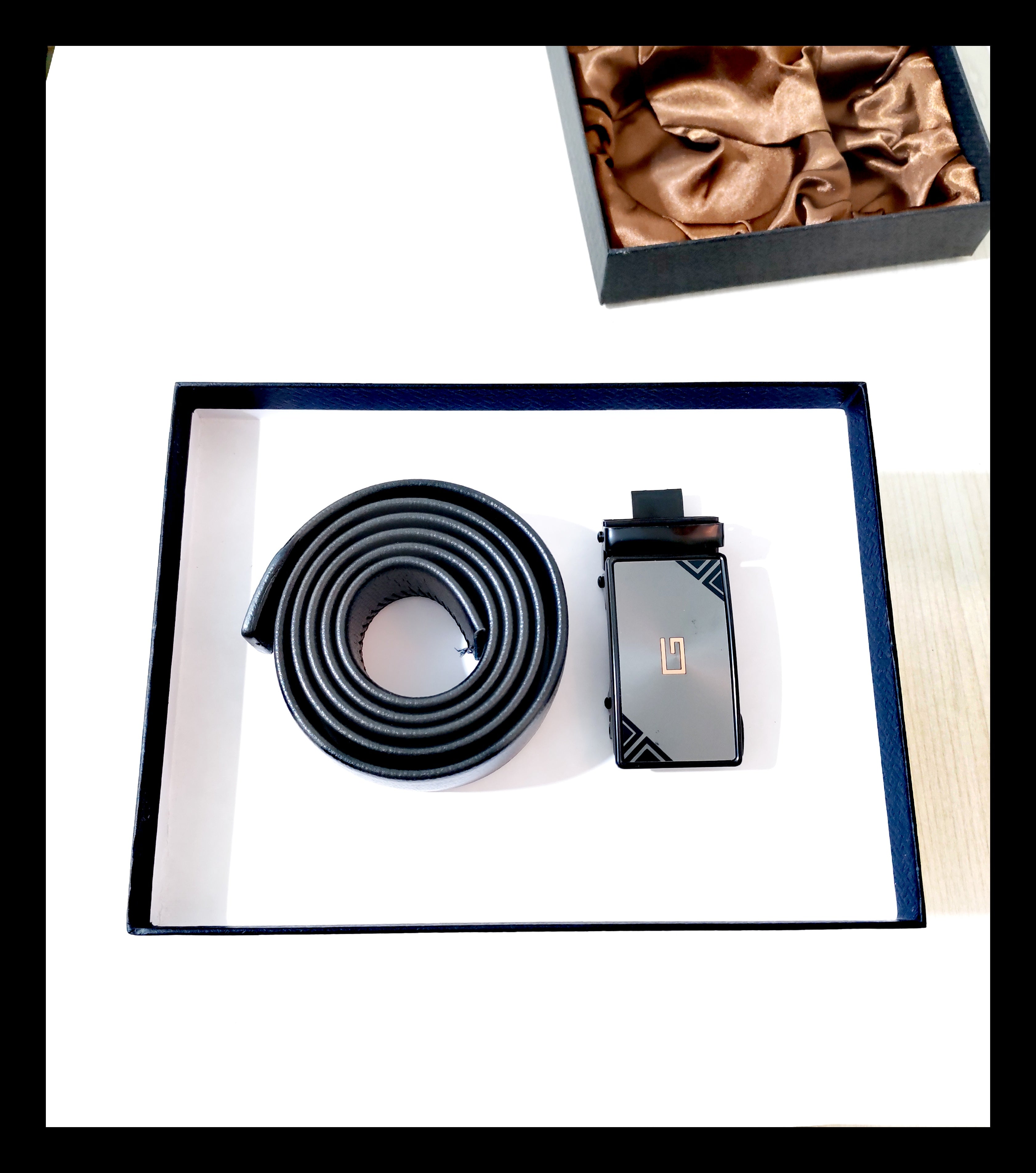 (A) ESTUCHE DE LUJO PARA HOMBRE, BILLETERA, CORREA  Y RELOJ - ENVIO GRATIS